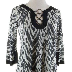 August Silk Black & White Zebra Design 3/4 sleevel